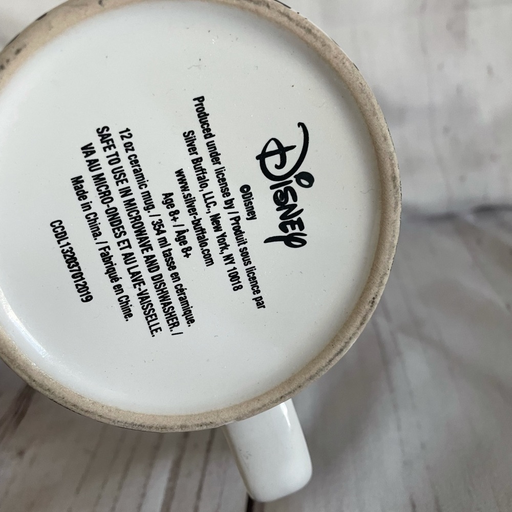 Mickey mouse mug - Picture 3 of 3